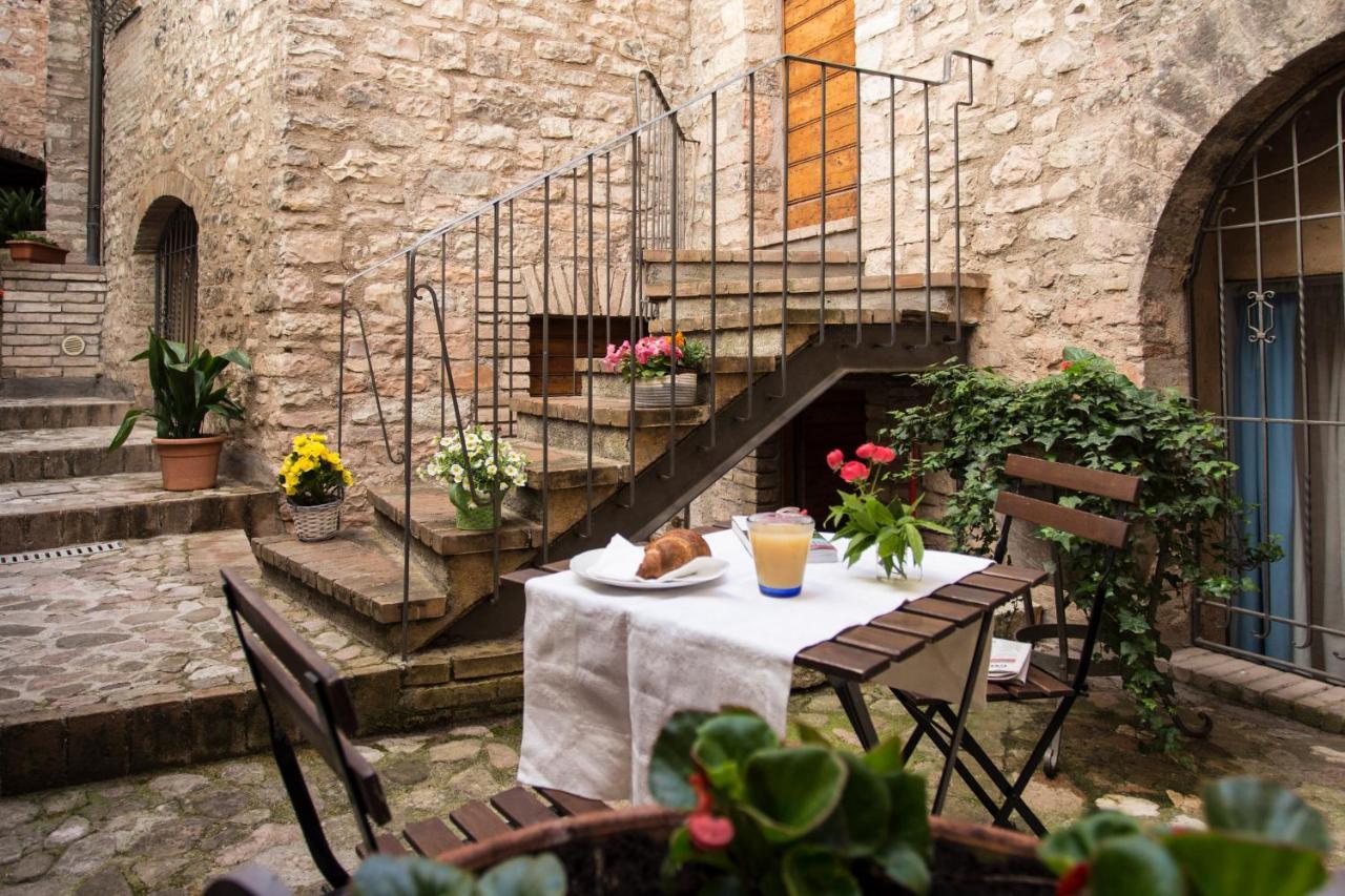 Apartamento Turchese Spello Exterior foto